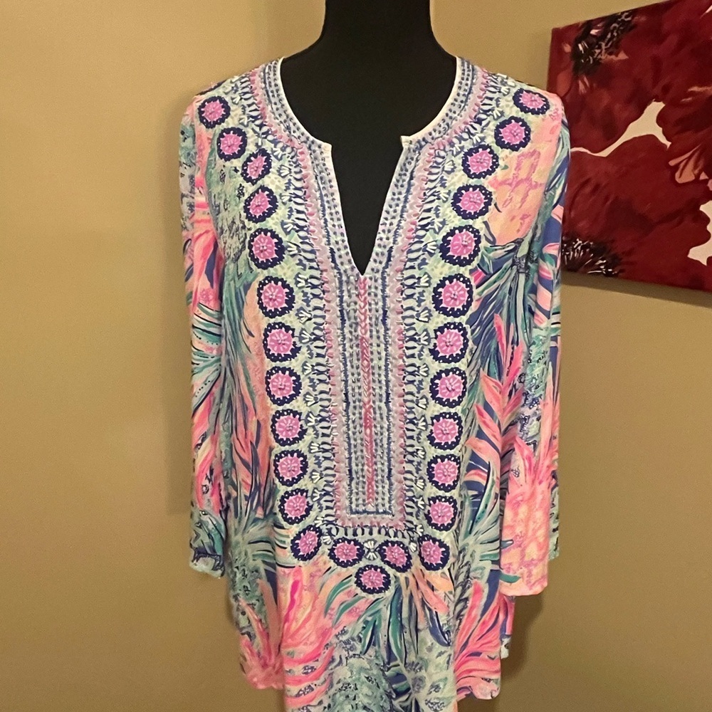 Lilly Pulitzer Vibrant Patterned Boho Silk Blouse, size Small